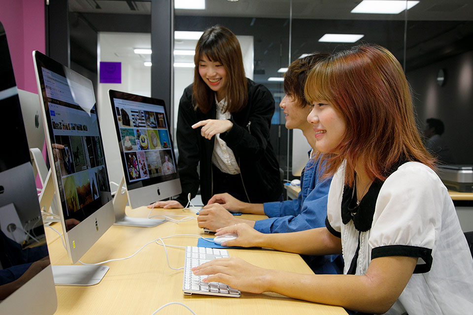 デザイン基礎 / タイポ・レイアウト・配色・Photoshop・Illustrator